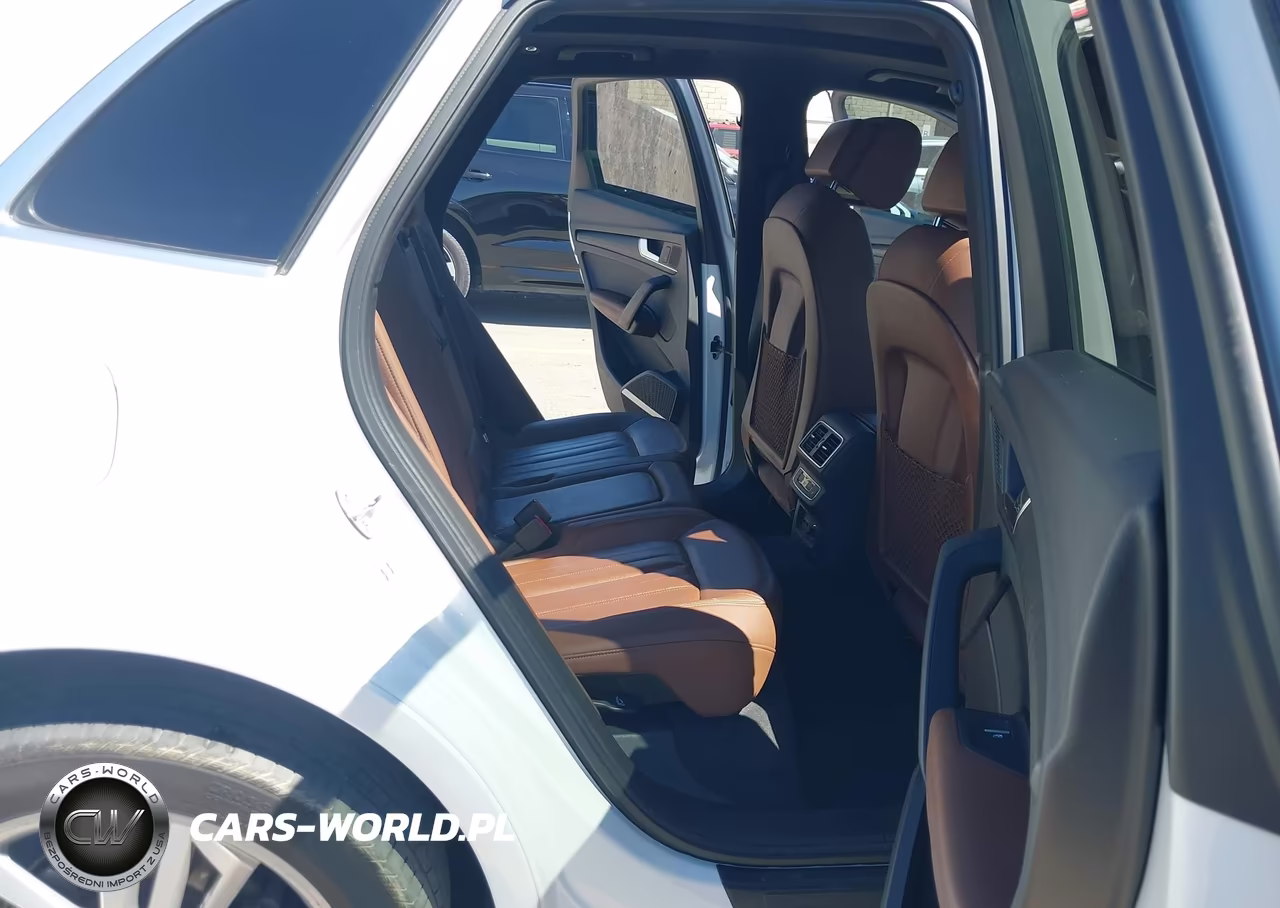 2019 Audi Q5 45 Premium VIN:WA1BNAFY4K2065545 - 8