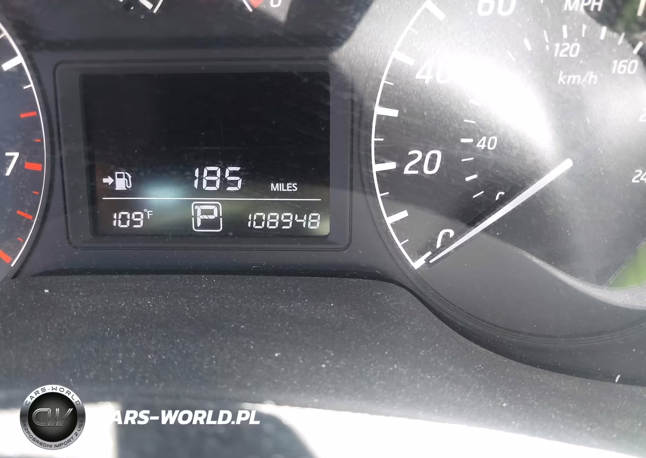 2016 Nissan Sentra S VIN:3N1AB7AP7GY223688 - 7