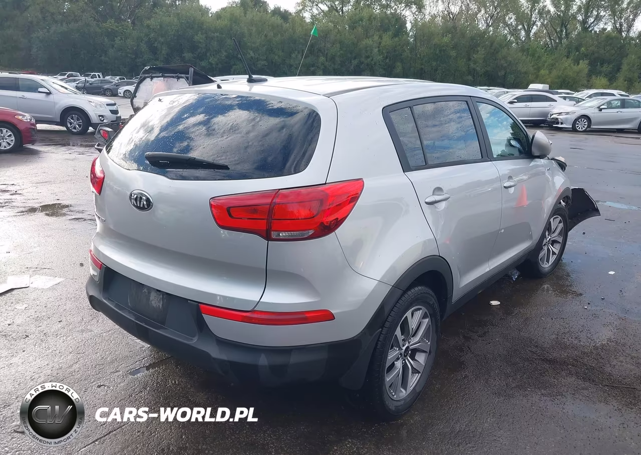 2016 Kia Sportage Lx VIN:KNDPBCAC7G7868825 - 4