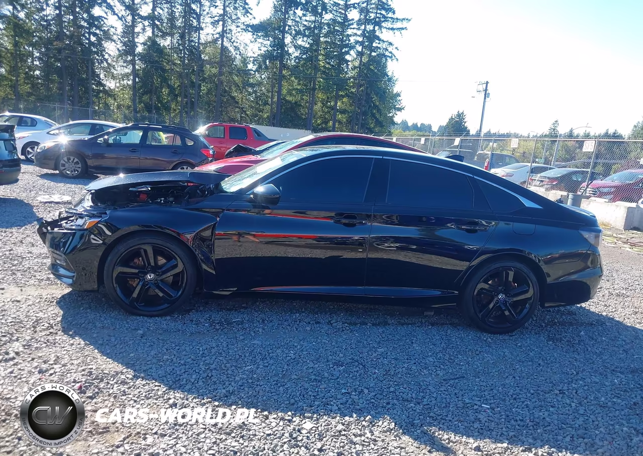 2018 Honda Accord Sport VIN:1HGCV1F33JA029964 - 15