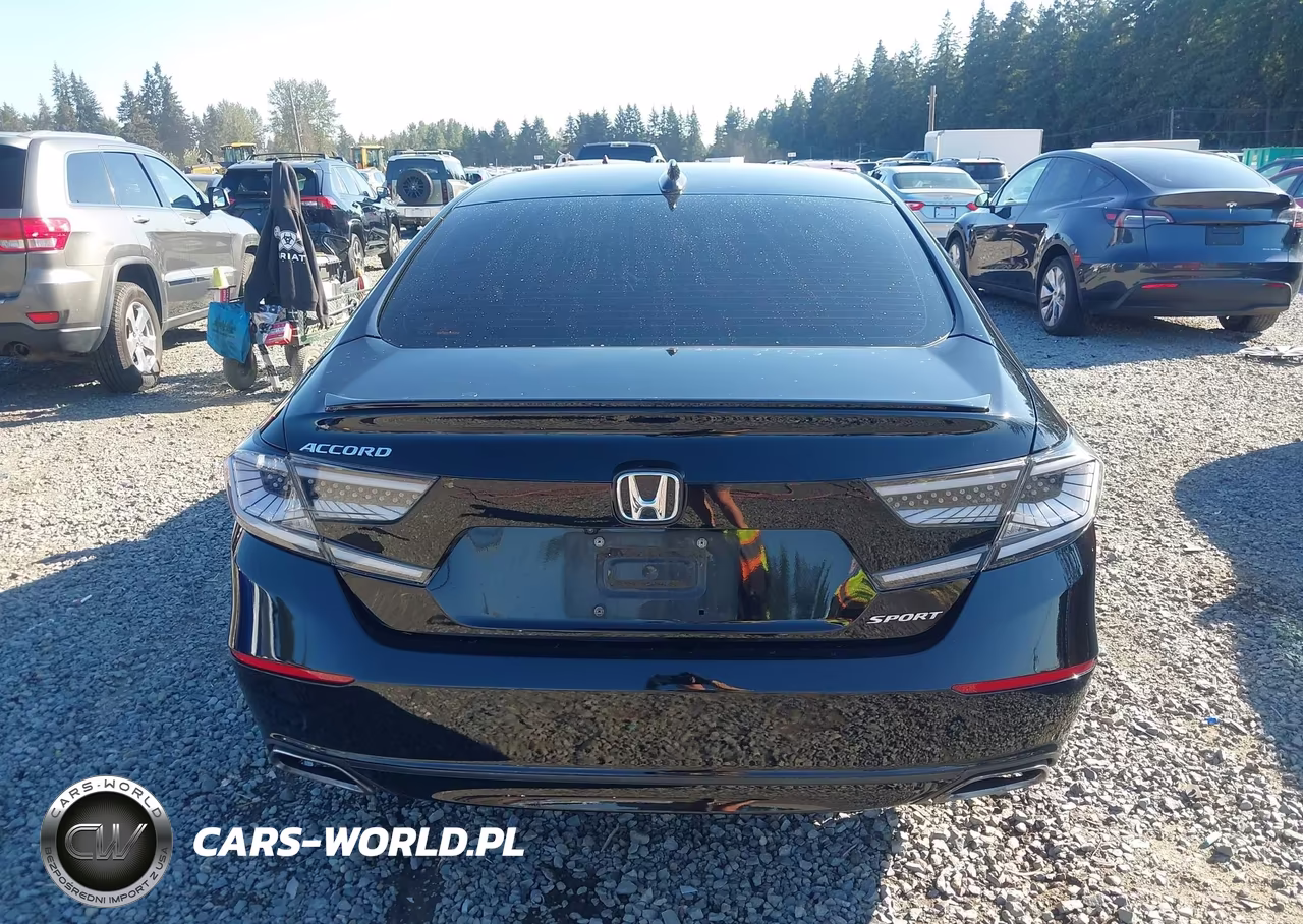 2018 Honda Accord Sport VIN:1HGCV1F33JA029964 - 17