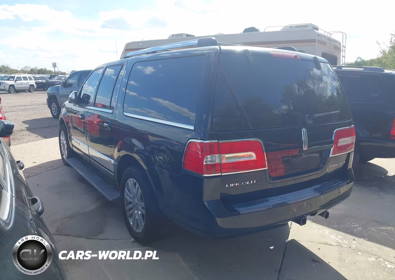 2008 Lincoln Navigator L VIN:5LMFL285X8LJ13700 - 3