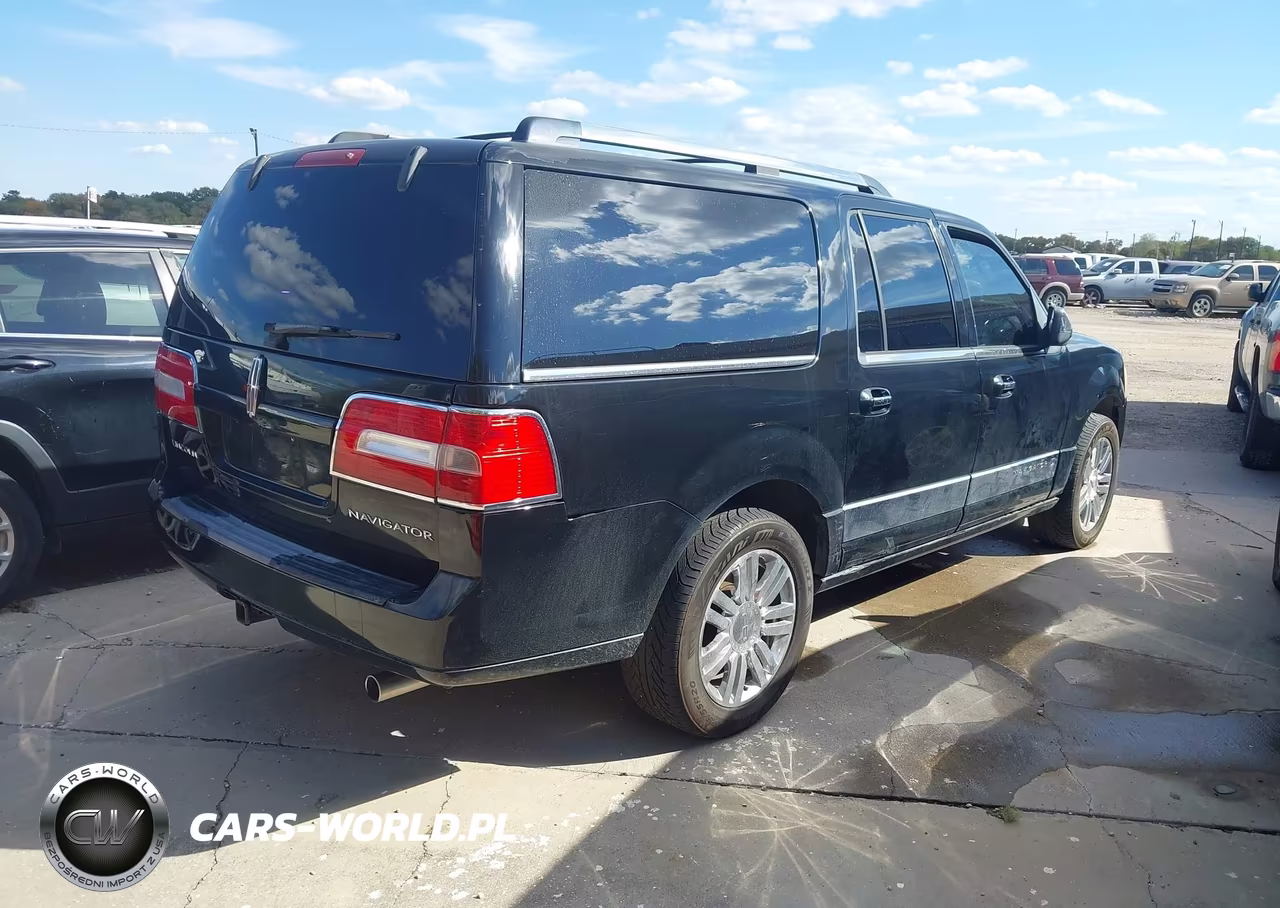 2008 Lincoln Navigator L VIN:5LMFL285X8LJ13700 - 4
