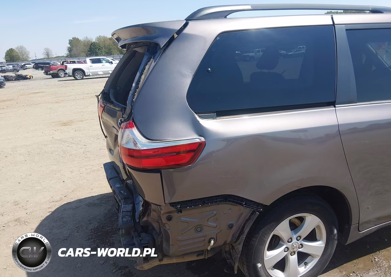 2015 Toyota Sienna Le 8 Passenger VIN:5TDKK3DC0FS664216 - 20