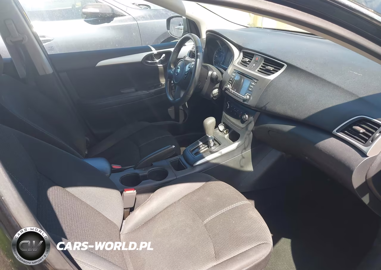 2018 Nissan Sentra S VIN:3N1AB7AP2JY277052 - 5