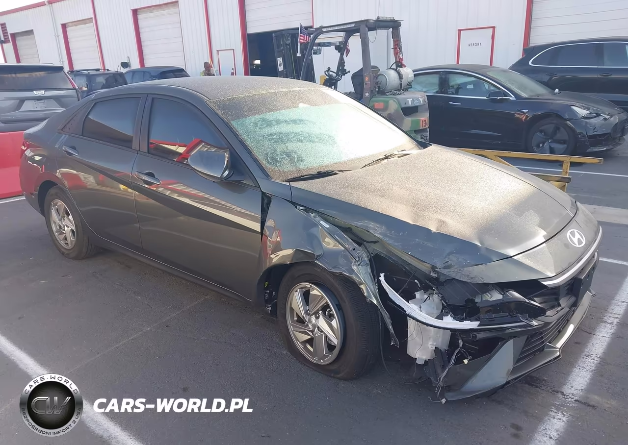 2026 Hyundai Elantra Se