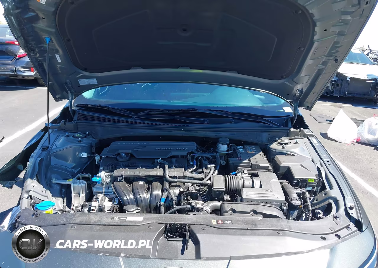 2026 Hyundai Elantra Se VIN:KMHLL4DGXTU231077 - 10
