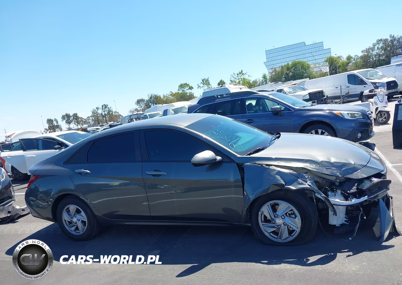 2026 Hyundai Elantra Se VIN:KMHLL4DGXTU231077 - 13