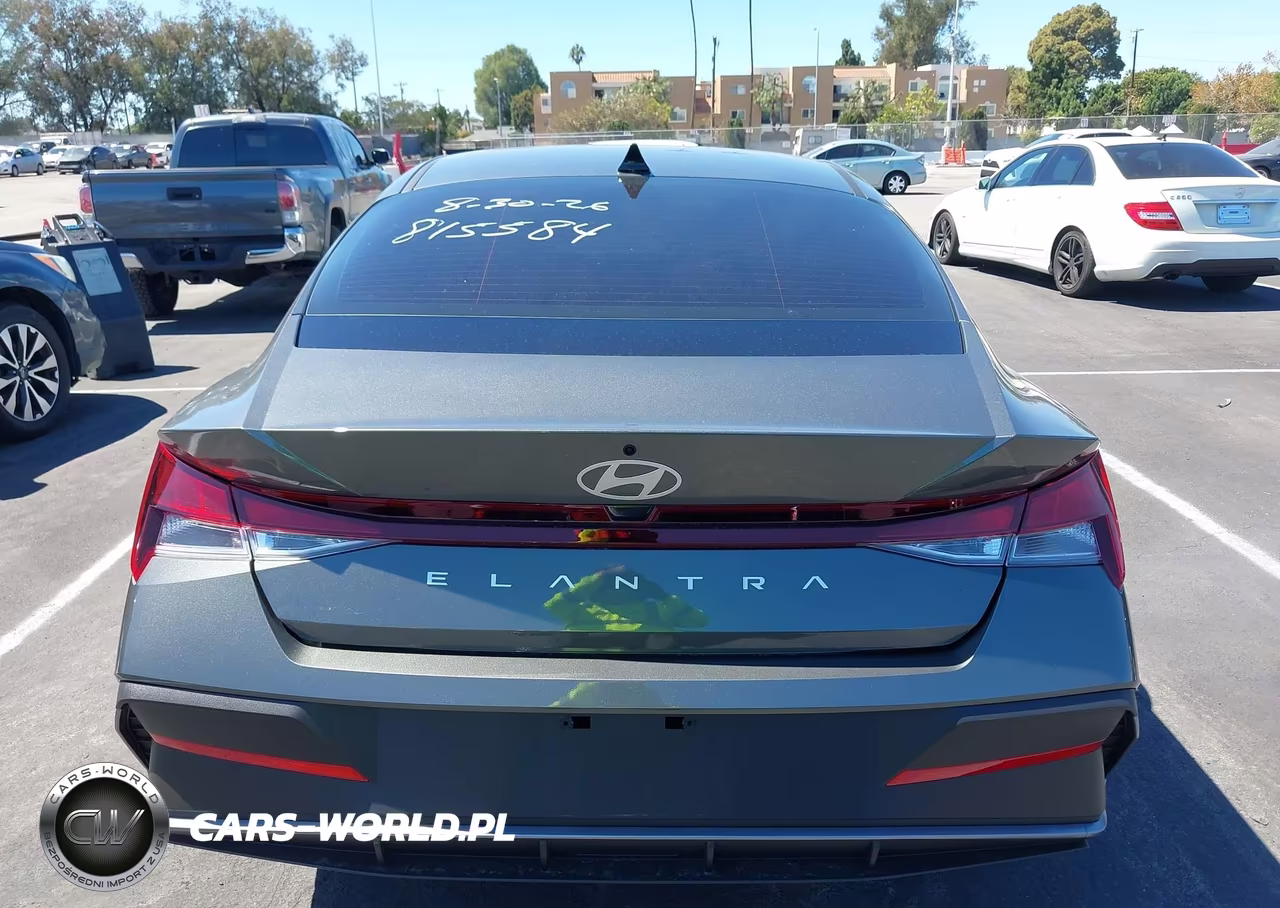 2026 Hyundai Elantra Se VIN:KMHLL4DGXTU231077 - 16