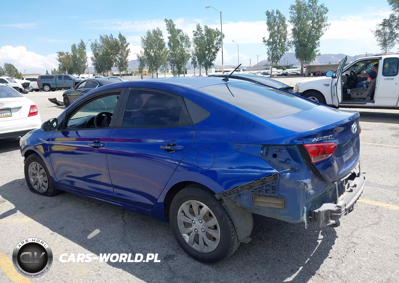 2018 Hyundai Accent Se VIN:3KPC24A33JE013812 - 3