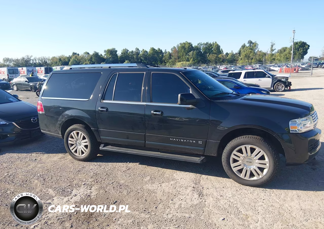 2013 Lincoln Navigator L VIN:5LMJJ3J5XDEL05858 - 17