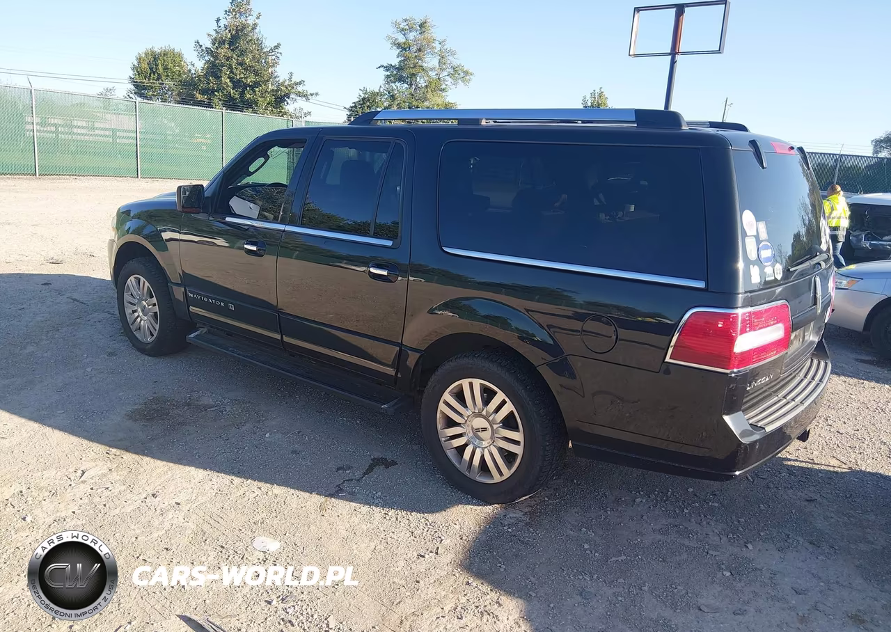 2013 Lincoln Navigator L VIN:5LMJJ3J5XDEL05858 - 3