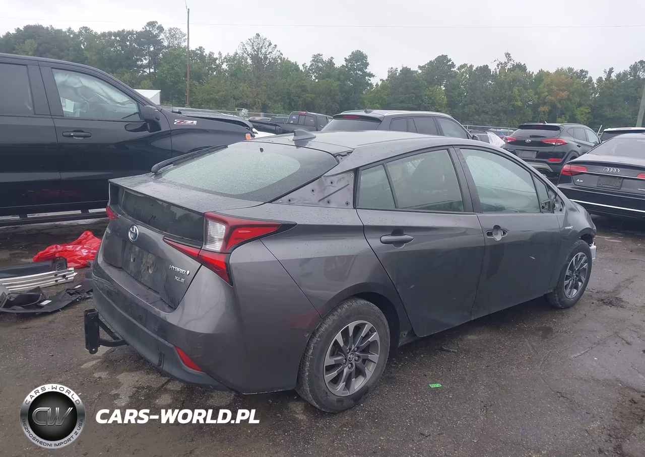 2019 Toyota Prius Xle VIN:JTDKARFUXK3088058 - 14