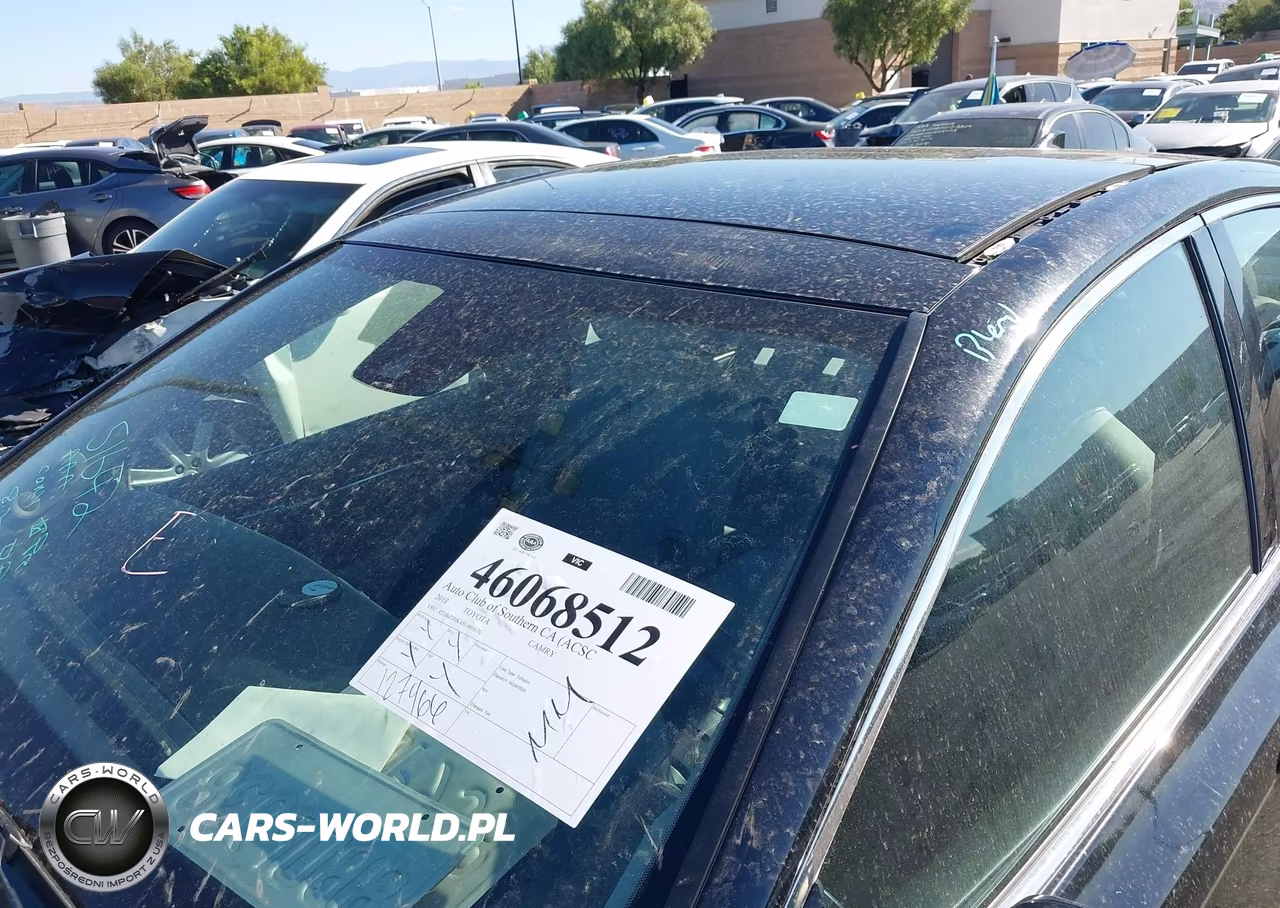 2018 Toyota Camry Xse V6 VIN:4T1BZ1HK4JU001636 - 18