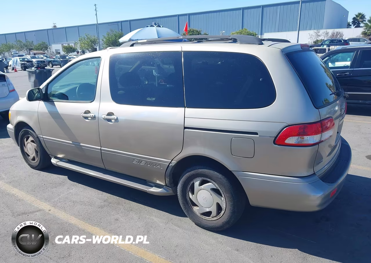 2002 Toyota Sienna Le VIN:4T3ZF13C92U441495 - 3