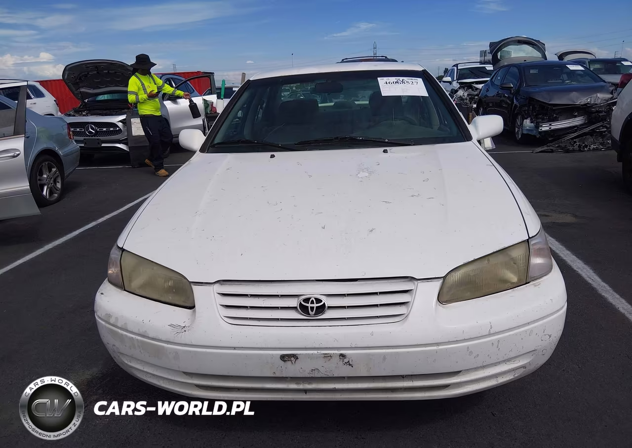1997 Toyota Camry Le VIN:JT2BG22K8V0071316 - 12