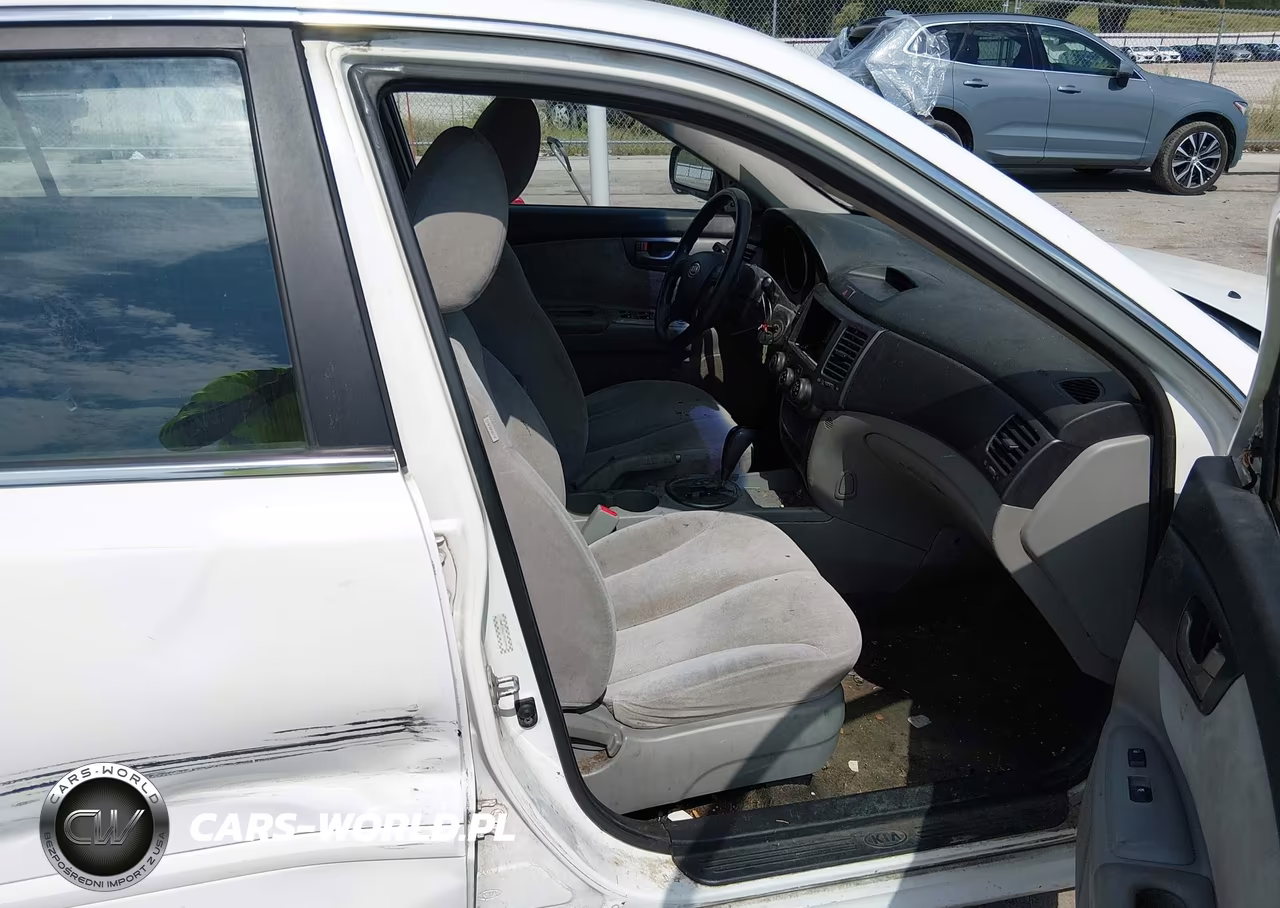 2009 Kia Optima Lx VIN:KNAGE228795317432 - 5