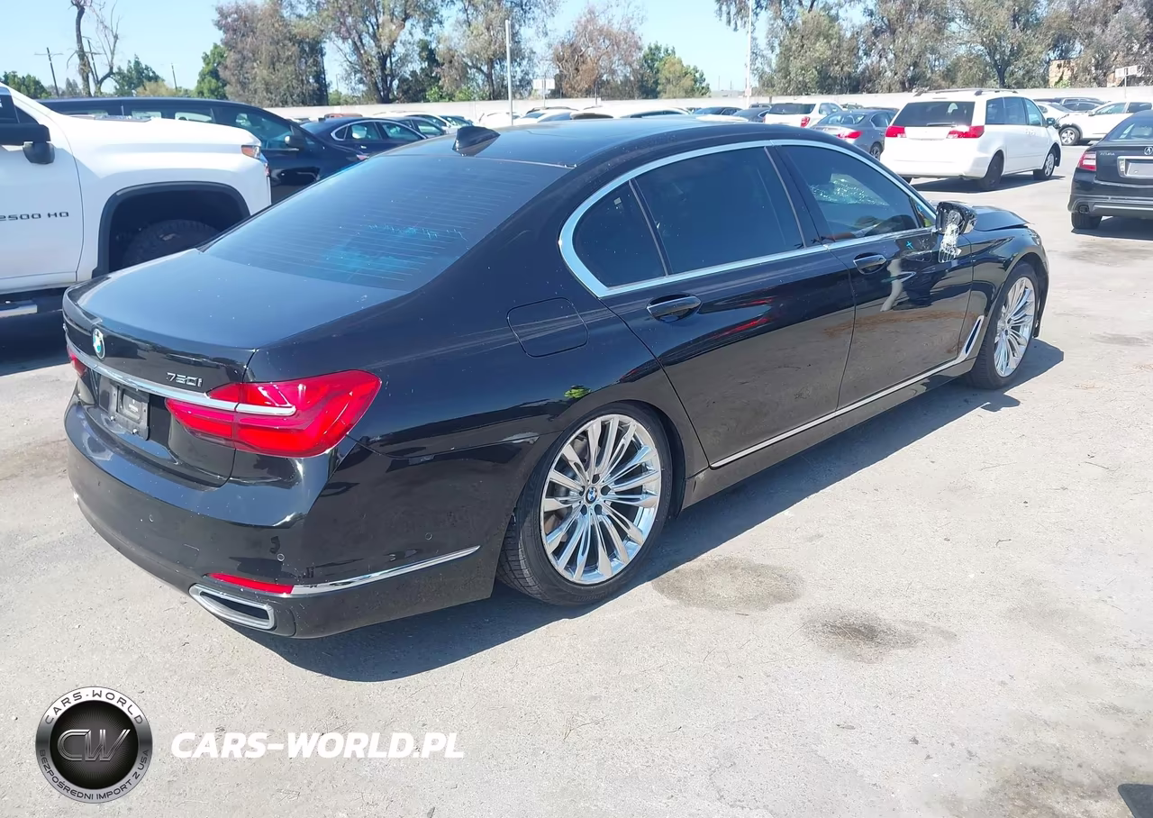 2019 BMW 750I xDrive VIN:WBA7F2C59KB240667 - 4