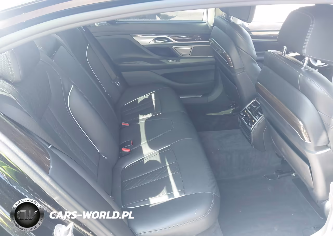 2019 BMW 750I xDrive VIN:WBA7F2C59KB240667 - 8