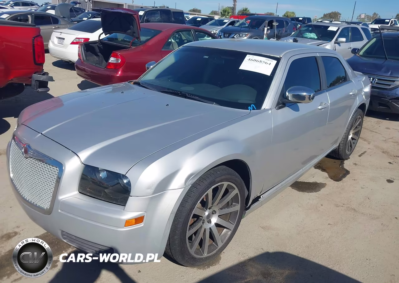 2007 Chrysler 300 VIN:2C3KA43RX7H720178 - 2