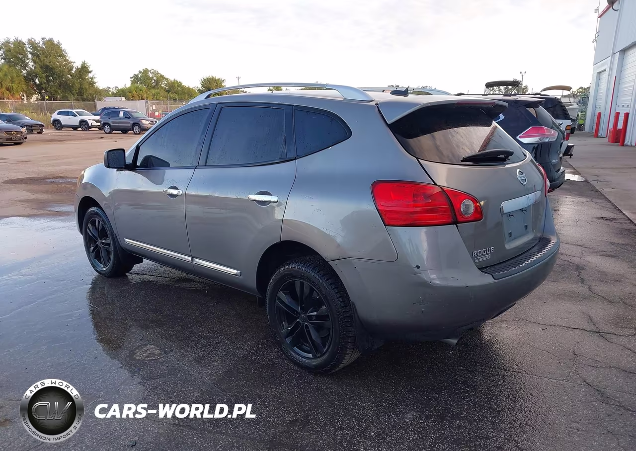 2015 Nissan Rogue Select S VIN:JN8AS5MT0FW155089 - 3