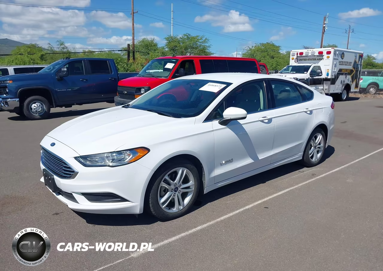 2018 Ford Fusion Hybrid S VIN:3FA6P0UU0JR243687 - 2