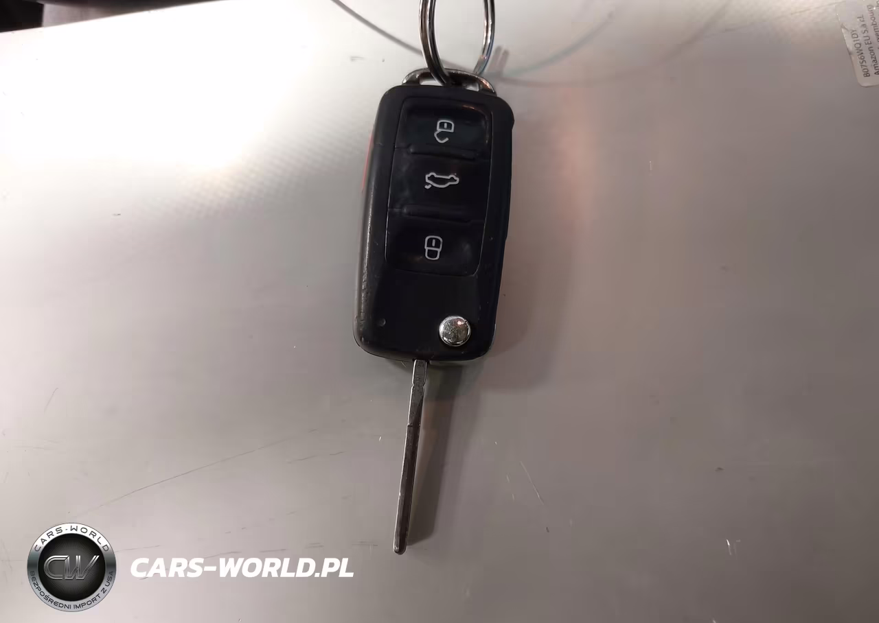 2013 Volkswagen Tiguan S VIN:WVGBV3AX0DW090871 - 11