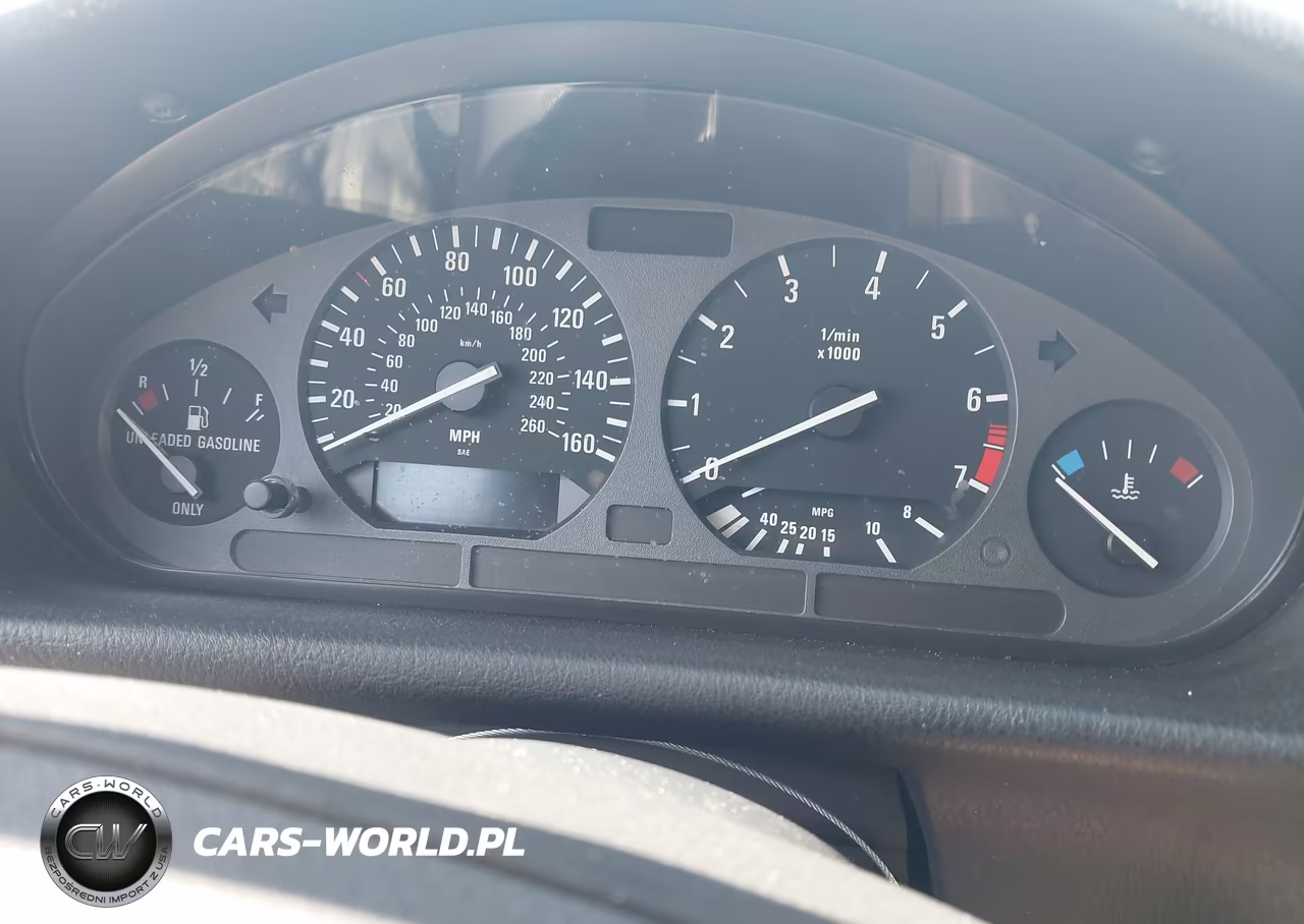 1994 BMW 325 Ic VIN:WBABJ5325RJC79209 - 7