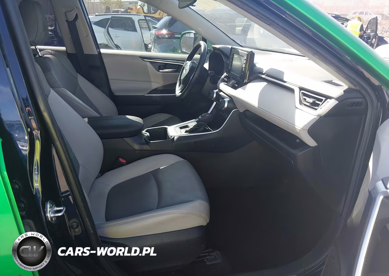 2022 Toyota Rav4 Xle Premium VIN:2T3A1RFV5NW321432 - 5