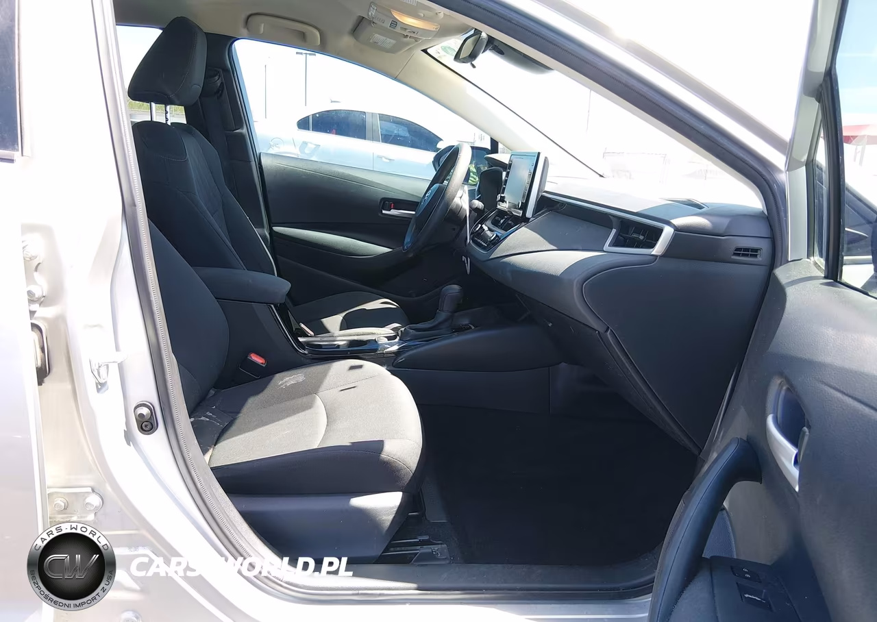 2020 Toyota Corolla Le VIN:JTDEPRAE1LJ090595 - 5