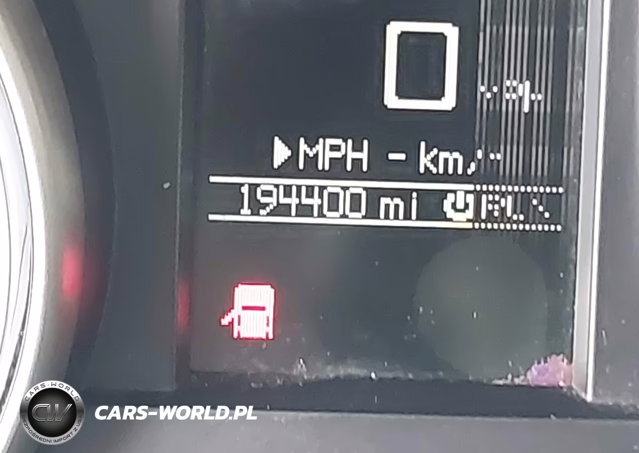 2011 Jeep Grand Cherokee Laredo VIN:1J4RR4GG7BC562108 - 16