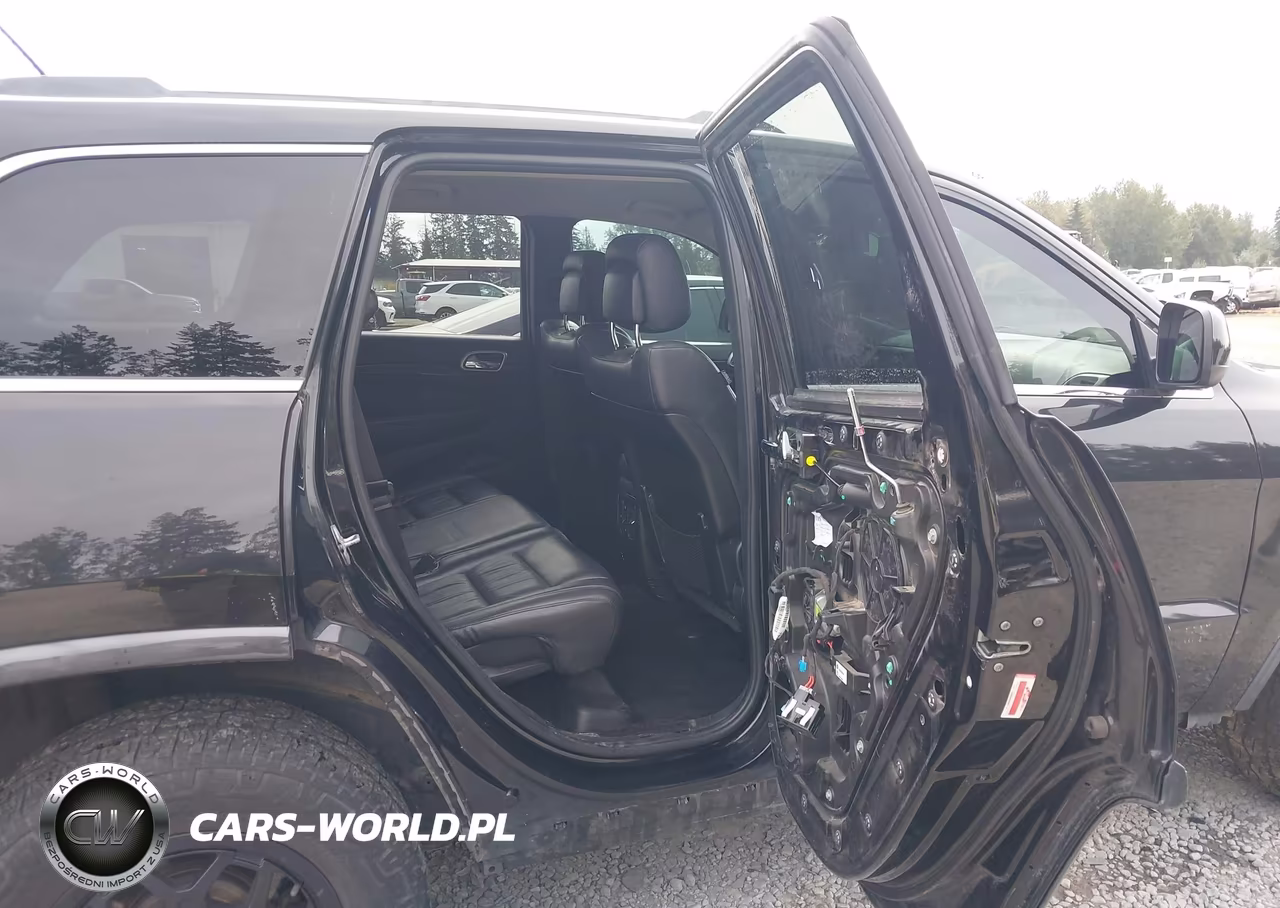 2011 Jeep Grand Cherokee Laredo VIN:1J4RR4GG7BC562108 - 8