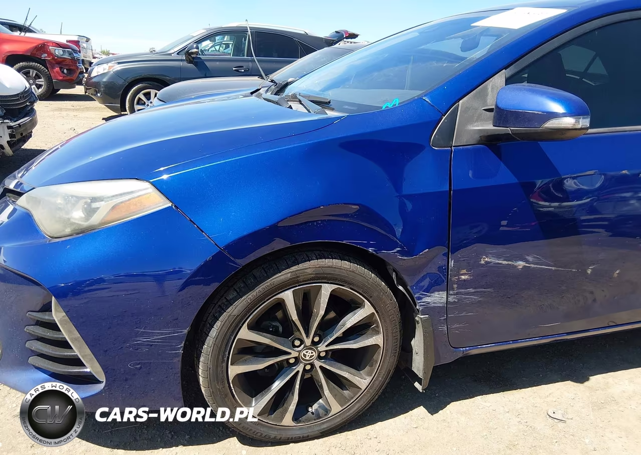 2017 Toyota Corolla Se VIN:5YFBURHE7HP613056 - 17