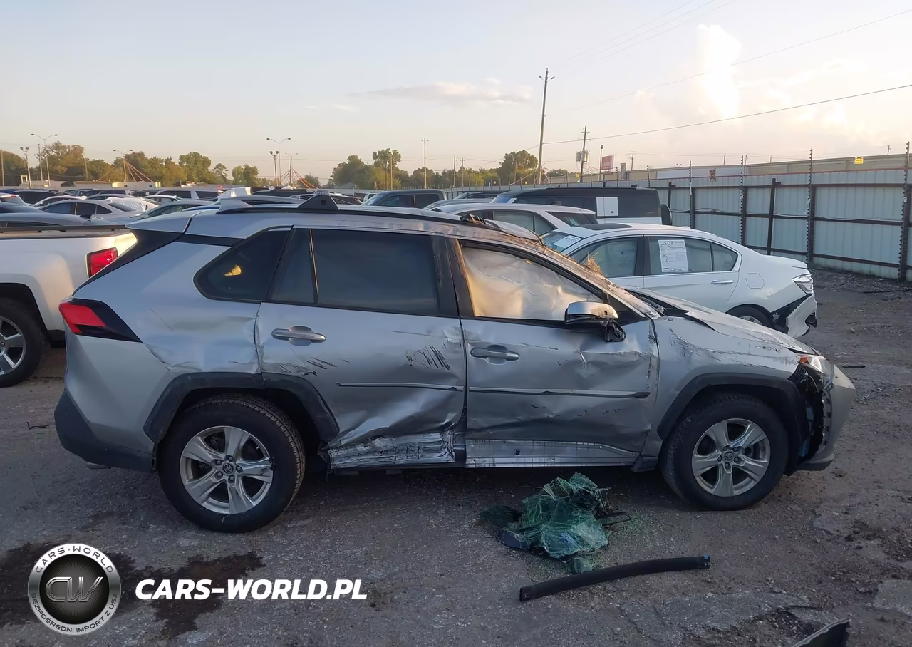 2019 Toyota Rav4 Xle VIN:JTMW1RFV4KD510300 - 13