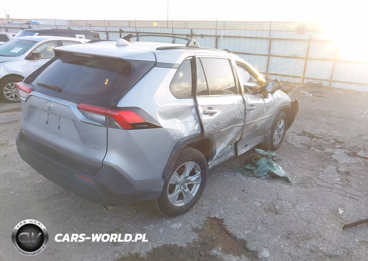 2019 Toyota Rav4 Xle VIN:JTMW1RFV4KD510300 - 4