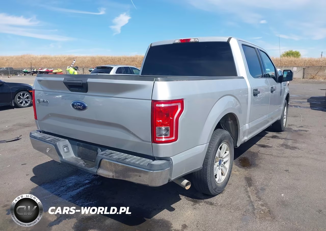 2017 Ford F-150 Xlt VIN:1FTEW1CP7HKC65842 - 4