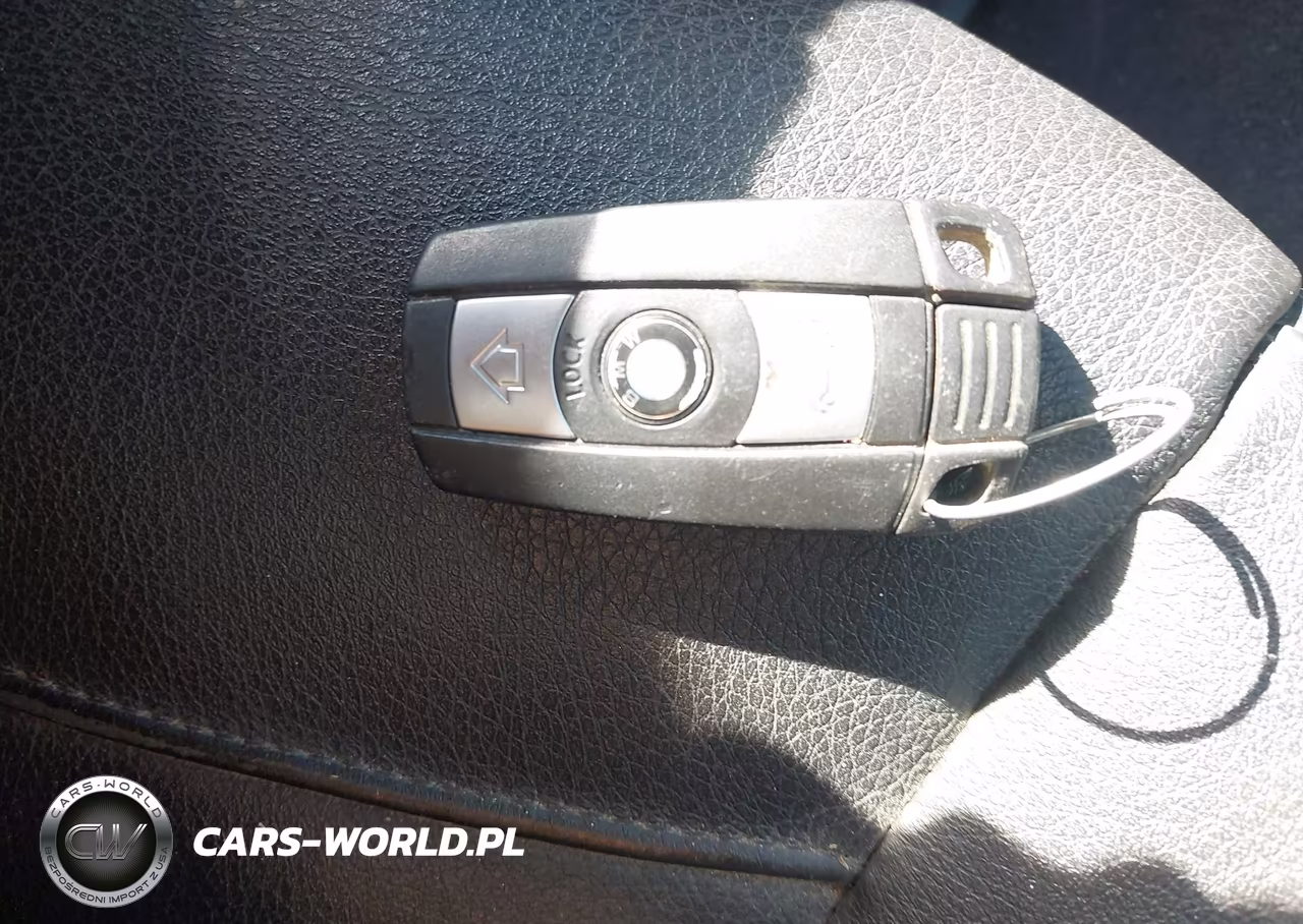 2010 BMW 335I xDrive VIN:WBAPL3C51AA407817 - 11