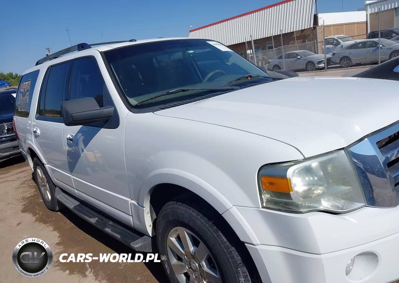 2010 Ford Expedition Xlt VIN:1FMJU1F50AEA94186 - 13