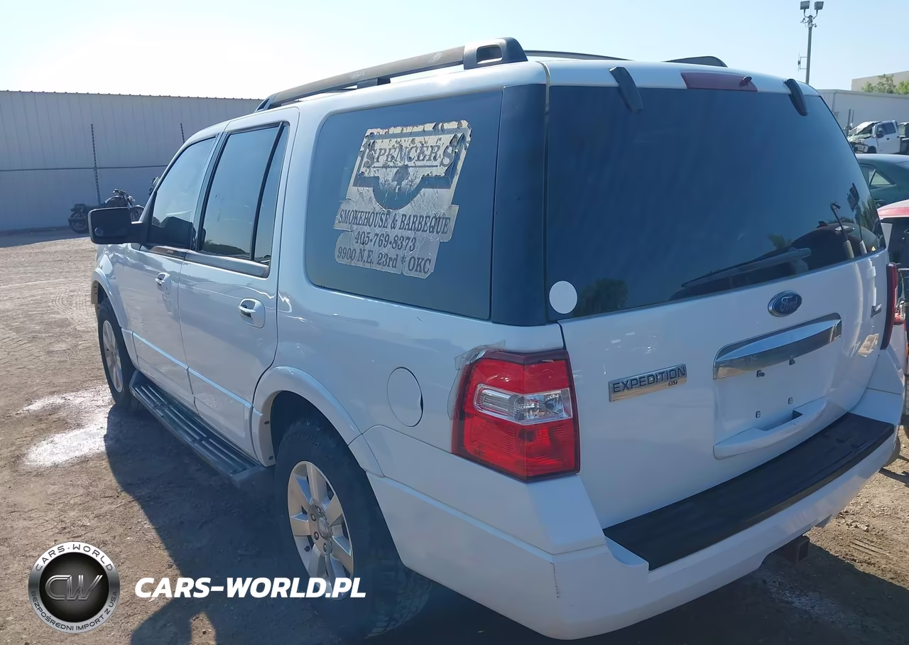 2010 Ford Expedition Xlt VIN:1FMJU1F50AEA94186 - 3