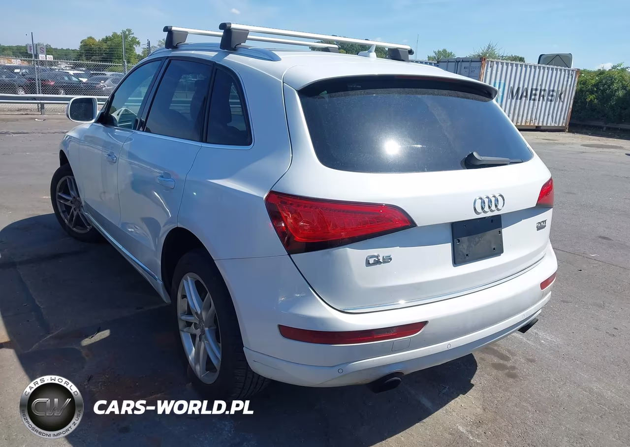 2015 Audi Q5 2.0T Premium VIN:WA1LFAFP2FA104430 - 3