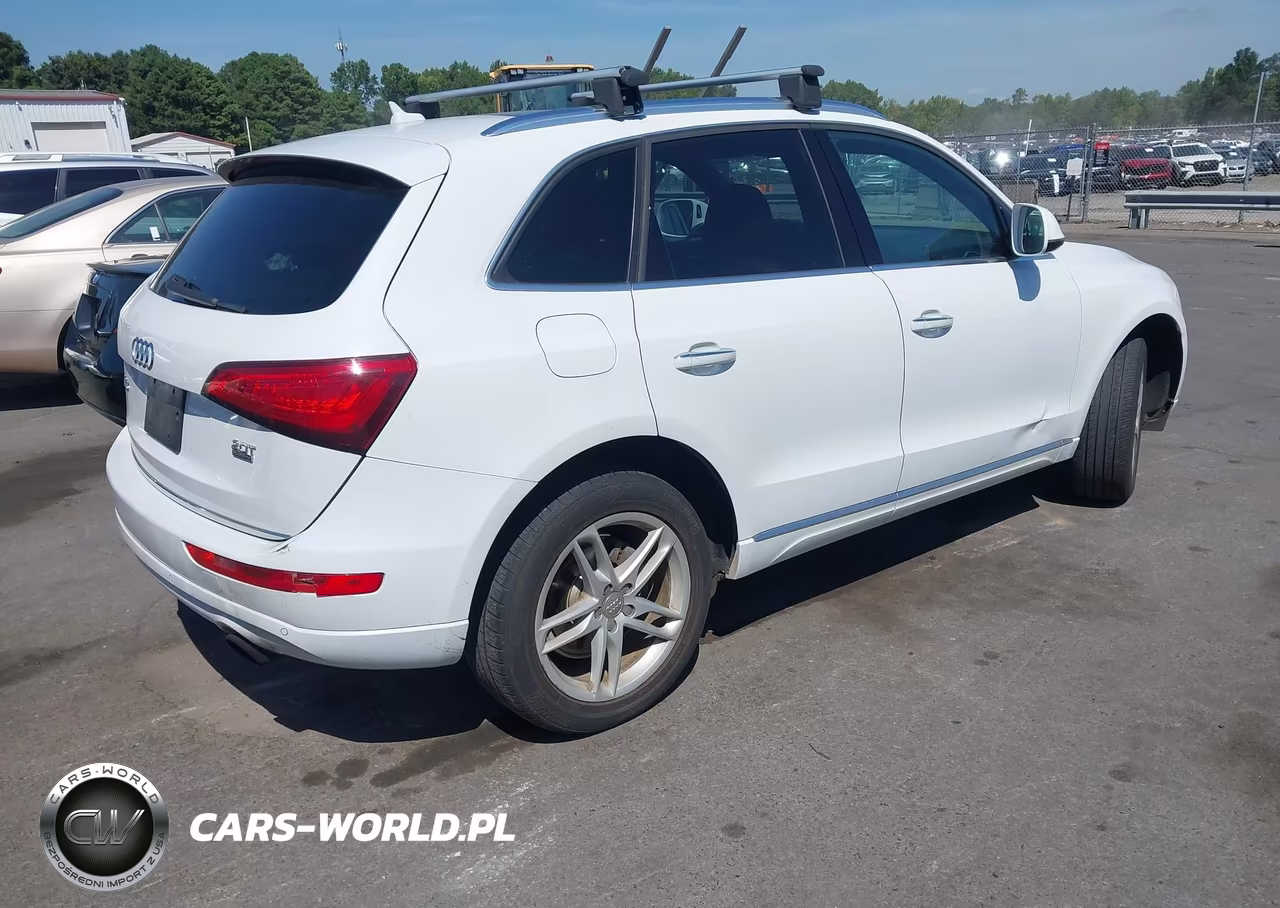 2015 Audi Q5 2.0T Premium VIN:WA1LFAFP2FA104430 - 4