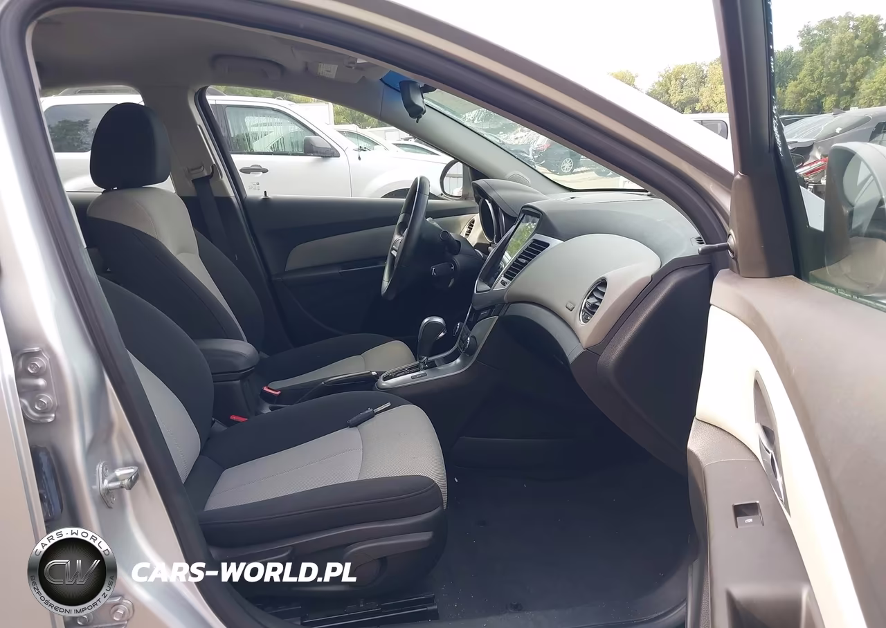 2011 Chevrolet Cruze Ls VIN:1G1PC5SH0B7103153 - 5