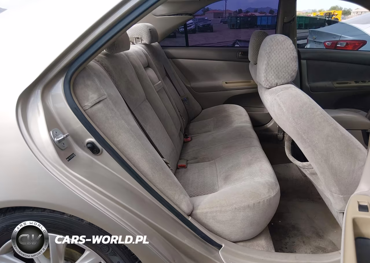 2004 Toyota Camry Le VIN:4T1BE32K54U336828 - 8