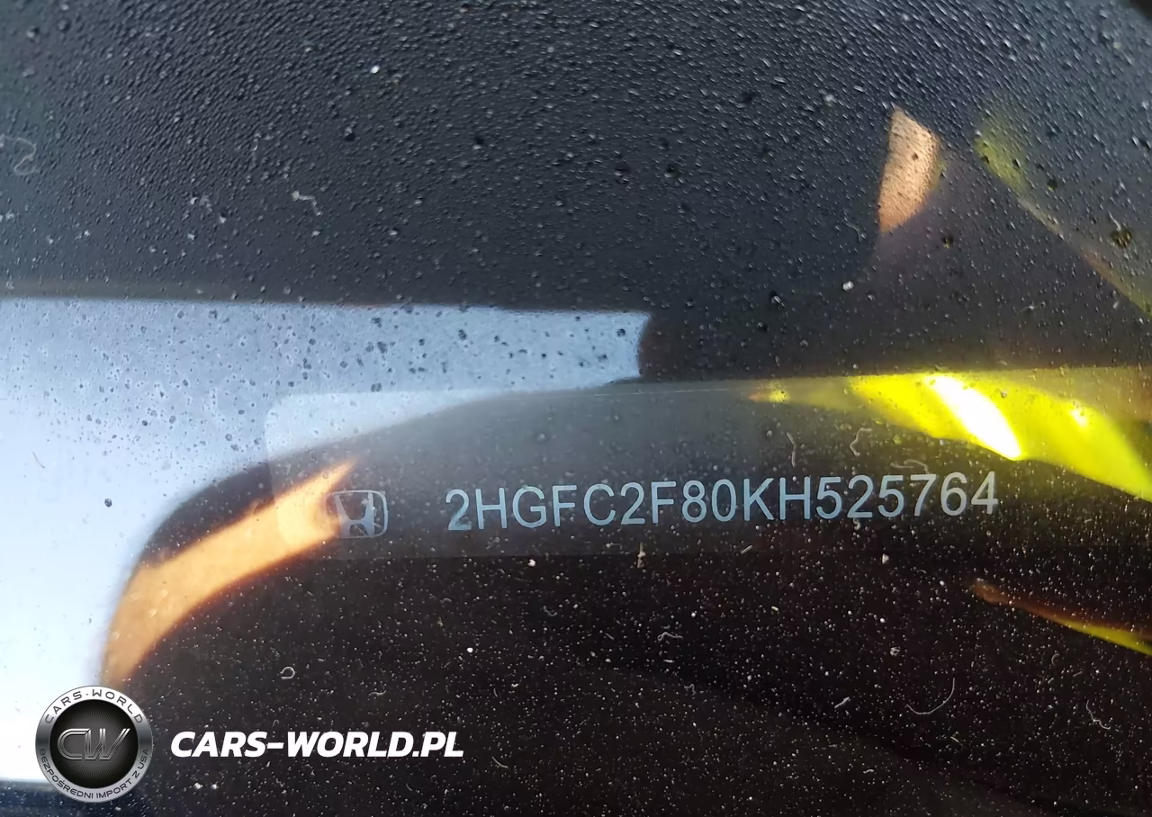 2019 Honda Civic Sport VIN:2HGFC2F80KH525764 - 18