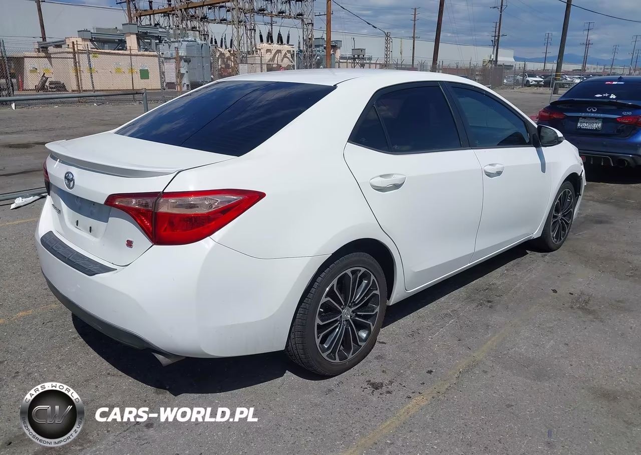 2016 Toyota Corolla S Plus VIN:2T1BURHE3GC656324 - 4