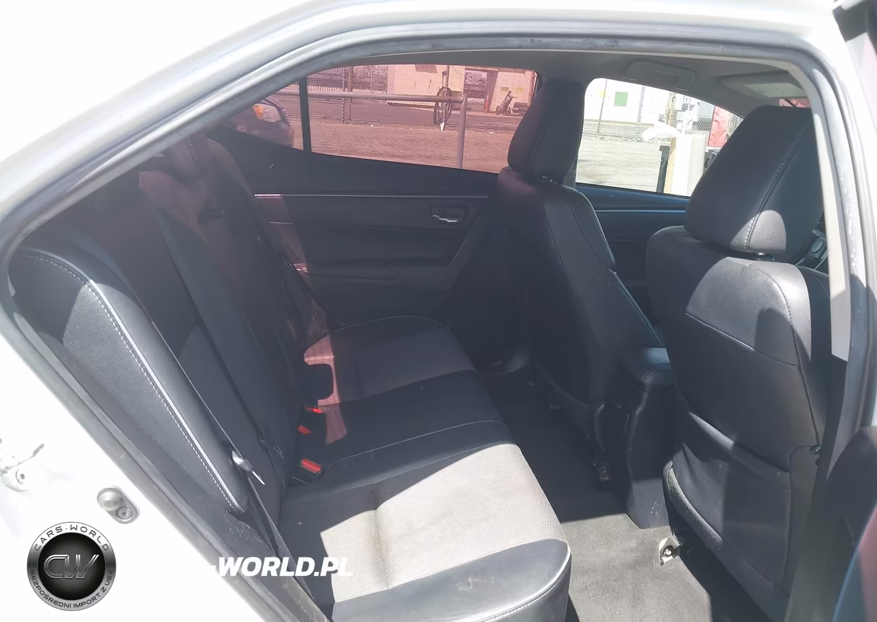 2016 Toyota Corolla S Plus VIN:2T1BURHE3GC656324 - 8