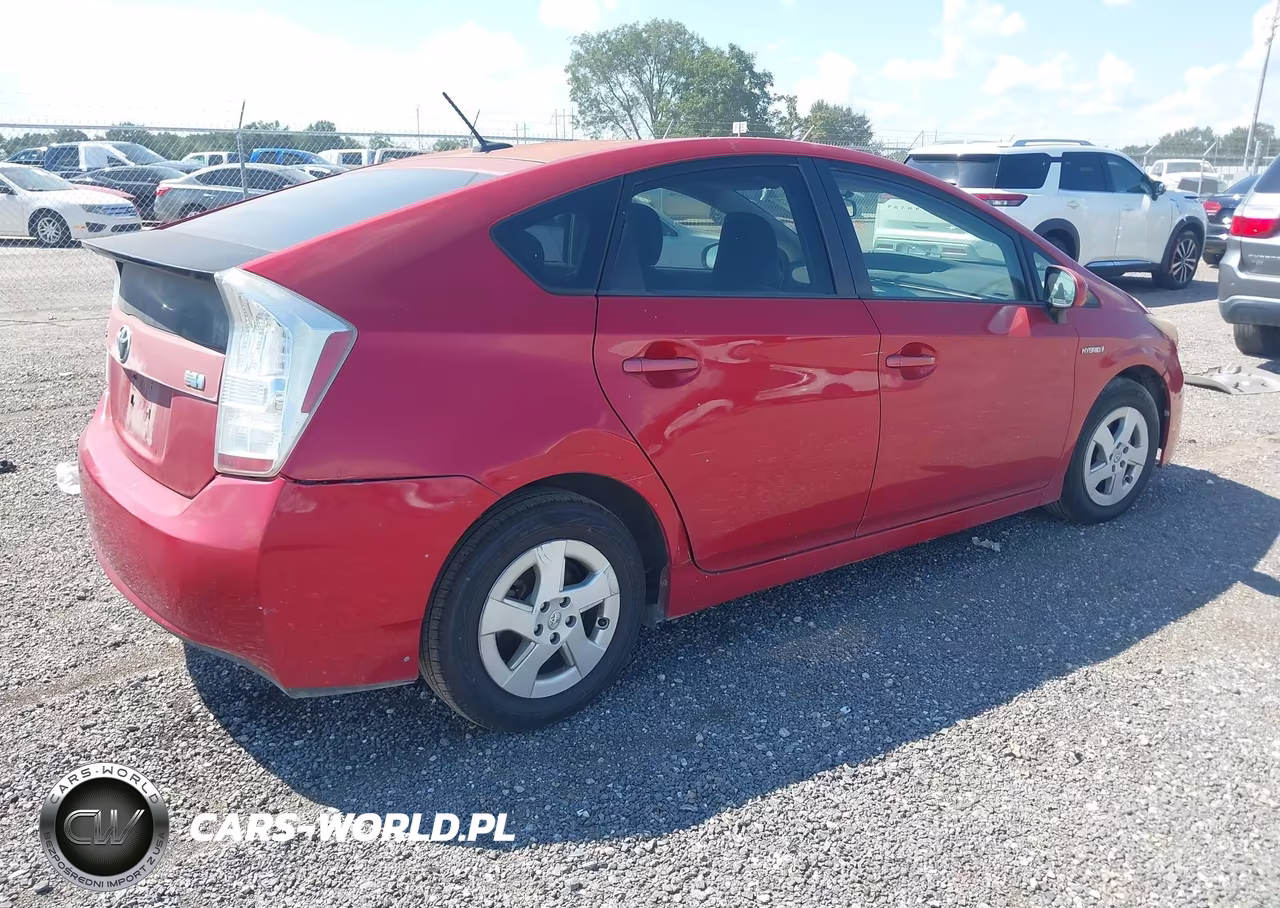 2010 Toyota Prius I VIN:JTDKN3DUXA1066804 - 4