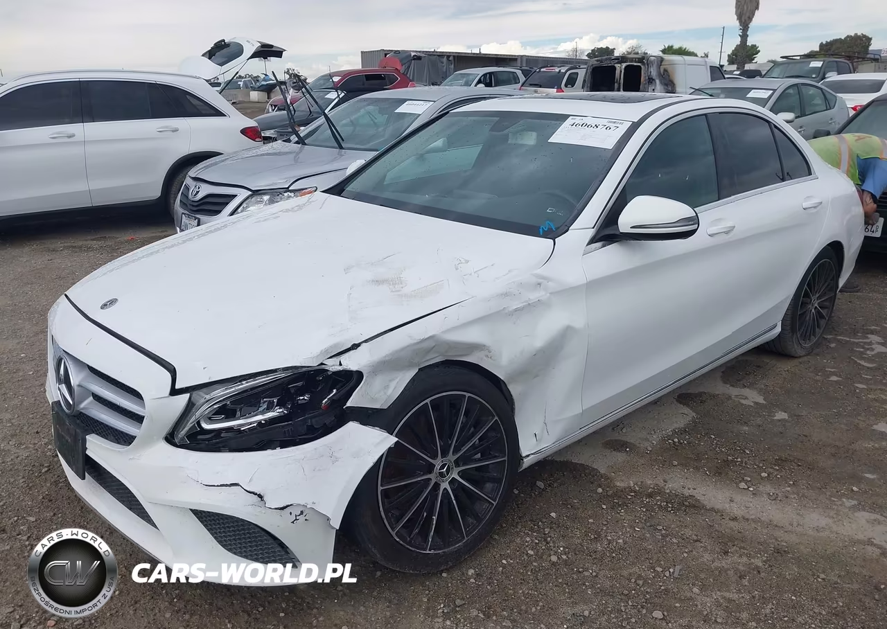 2019 Mercedes-Benz C 300 VIN:55SWF8DB8KU320723 - 2