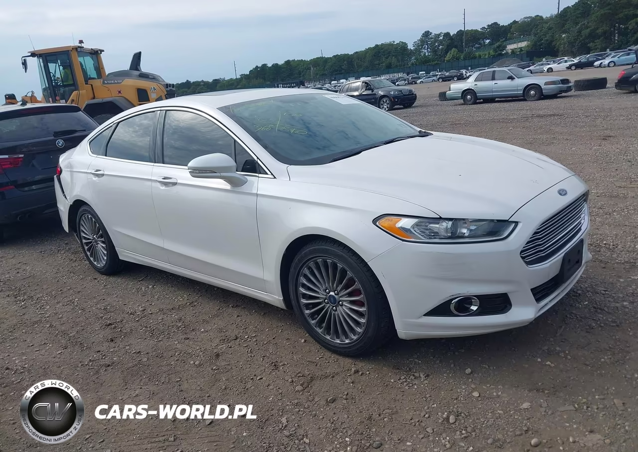 2016 Ford Fusion Titanium – zdjęcie 1 z 17