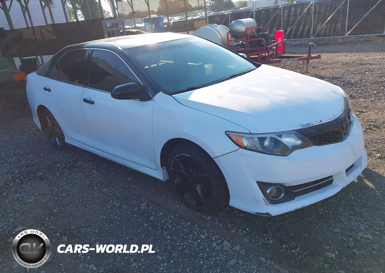 2014 Toyota Camry Se Sport
